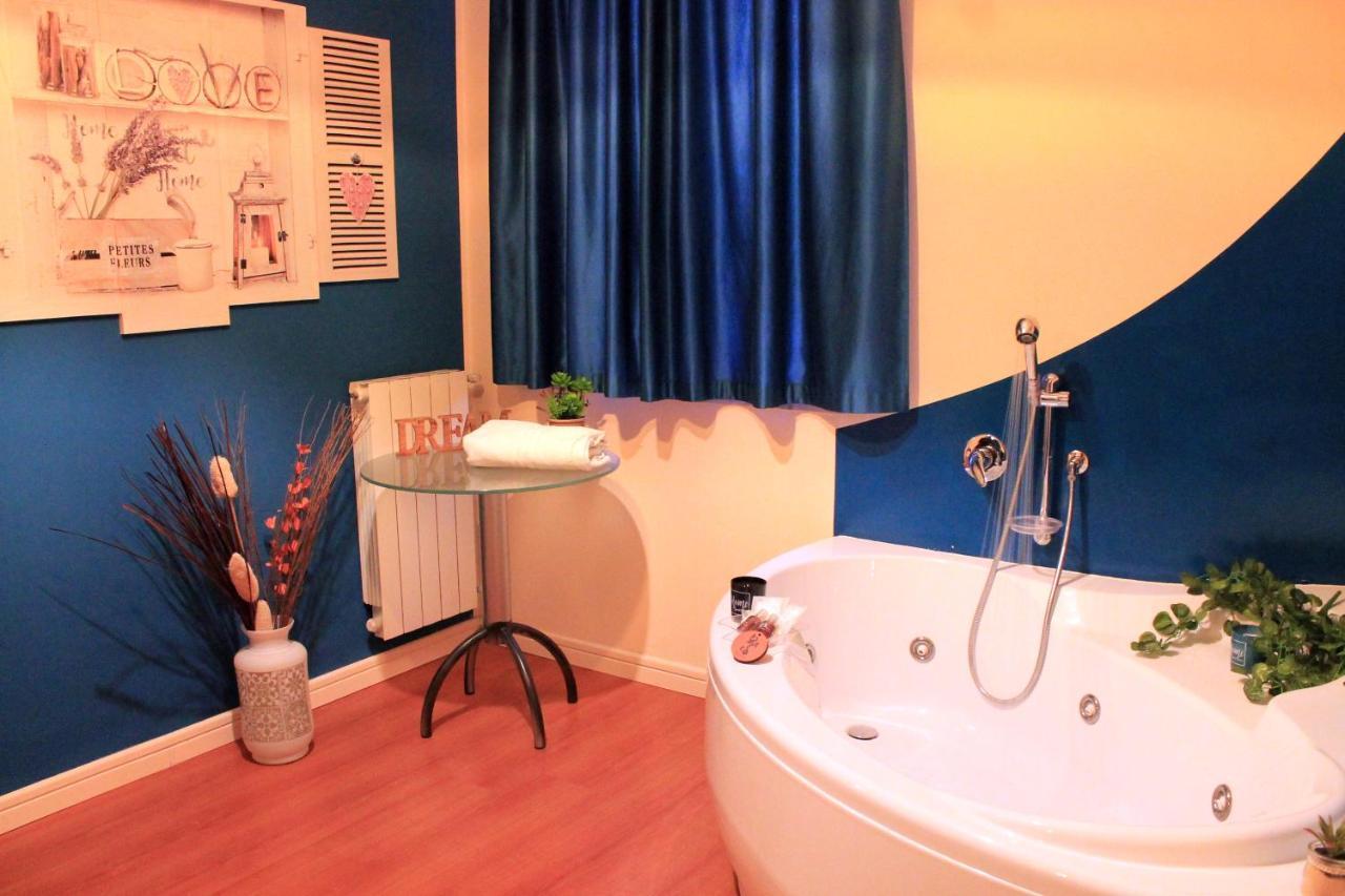 מטרה Bracco Rooms & Suites מראה חיצוני תמונה
