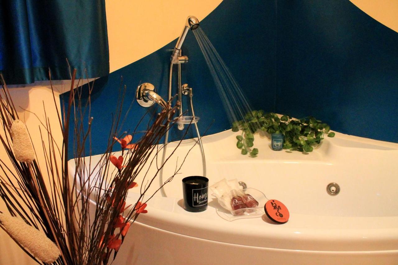 מטרה Bracco Rooms & Suites מראה חיצוני תמונה