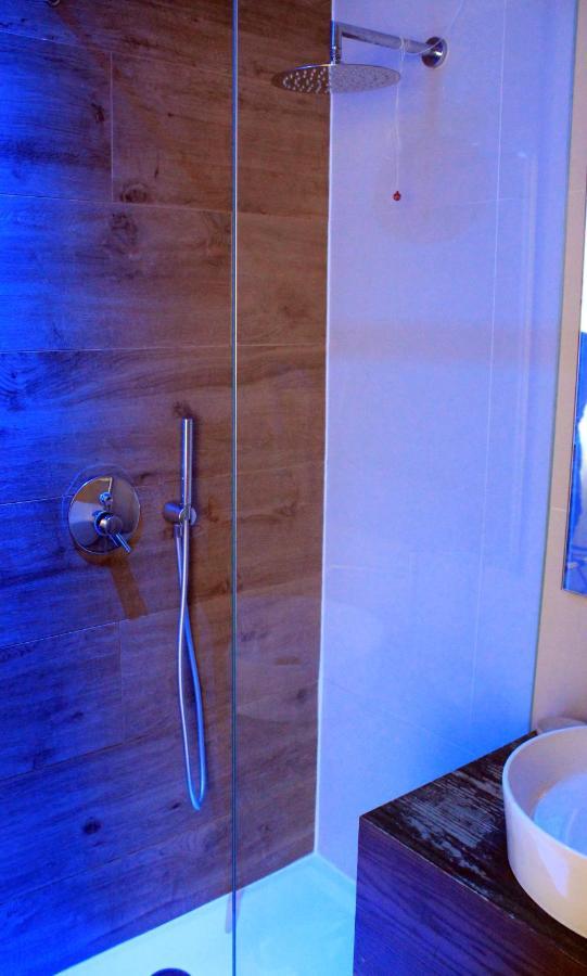 מטרה Bracco Rooms & Suites מראה חיצוני תמונה