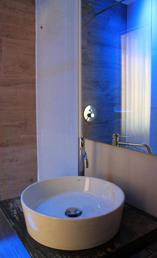 מטרה Bracco Rooms & Suites מראה חיצוני תמונה